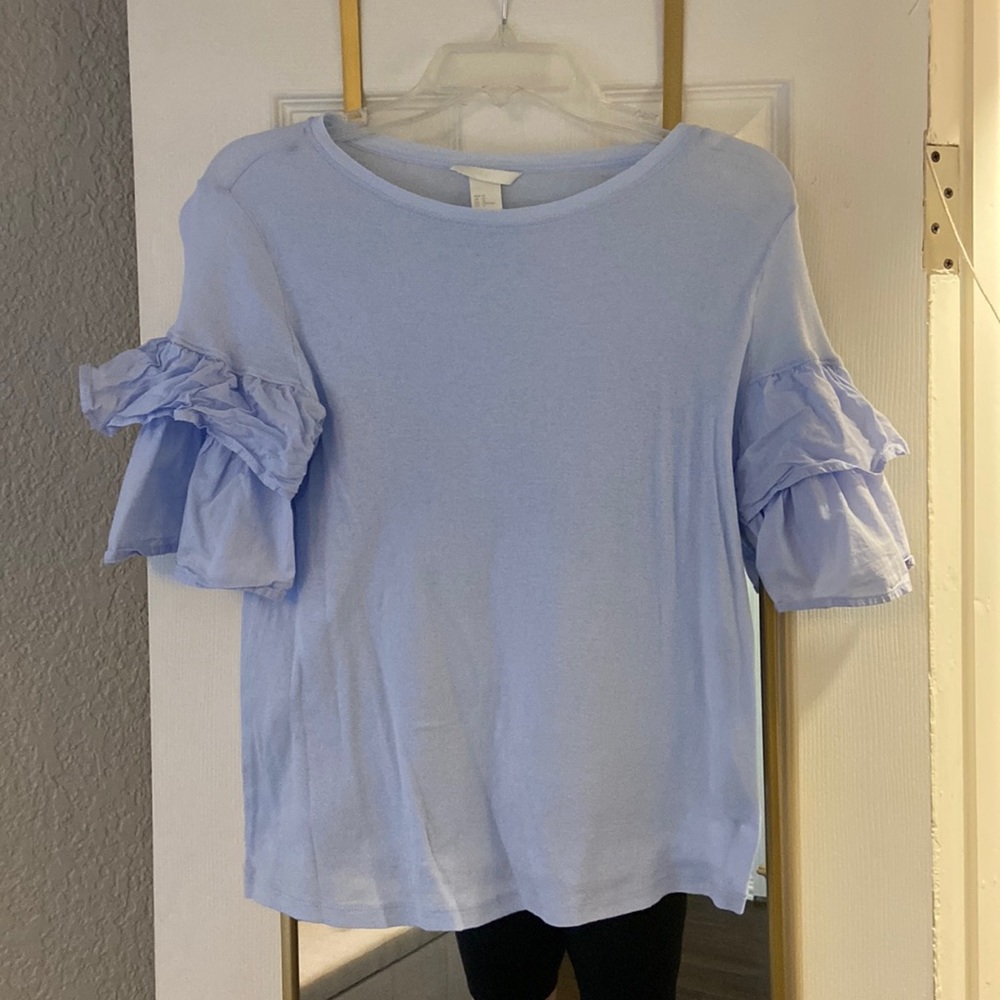 Periwinkle H&M shirt Size medium